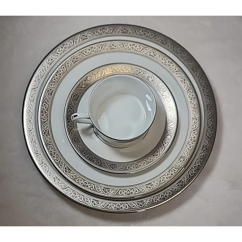 NEW Philippe Deshoulieres Trianon Platinum‎ Flat Cup& Saucer Set Tea Cup